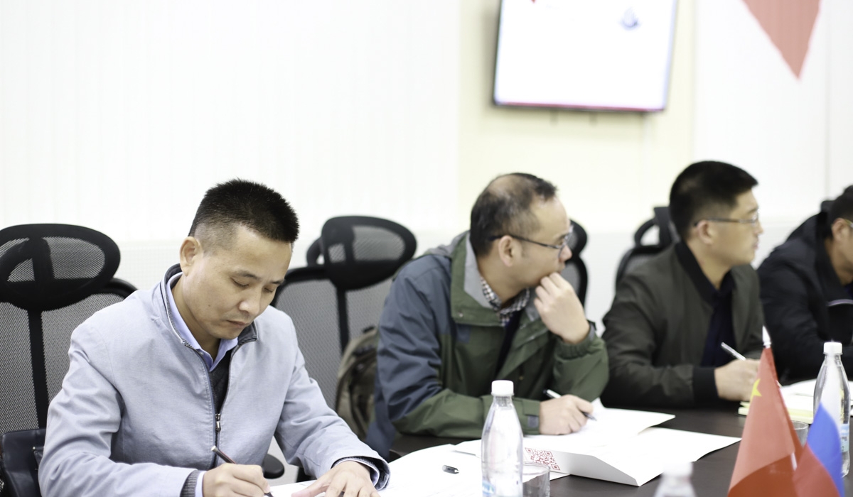 Minin university started a new series of advanced training courses for Chinese teachers