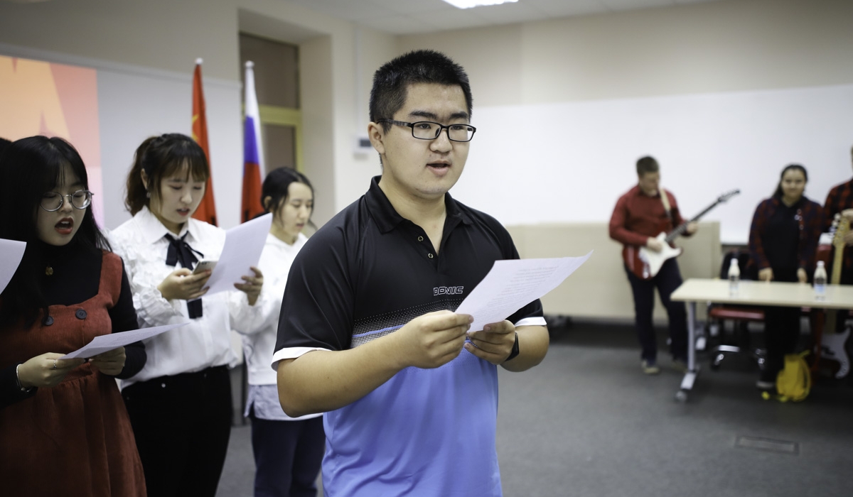 The Language and Culture School for Chinese Students started in Minin University