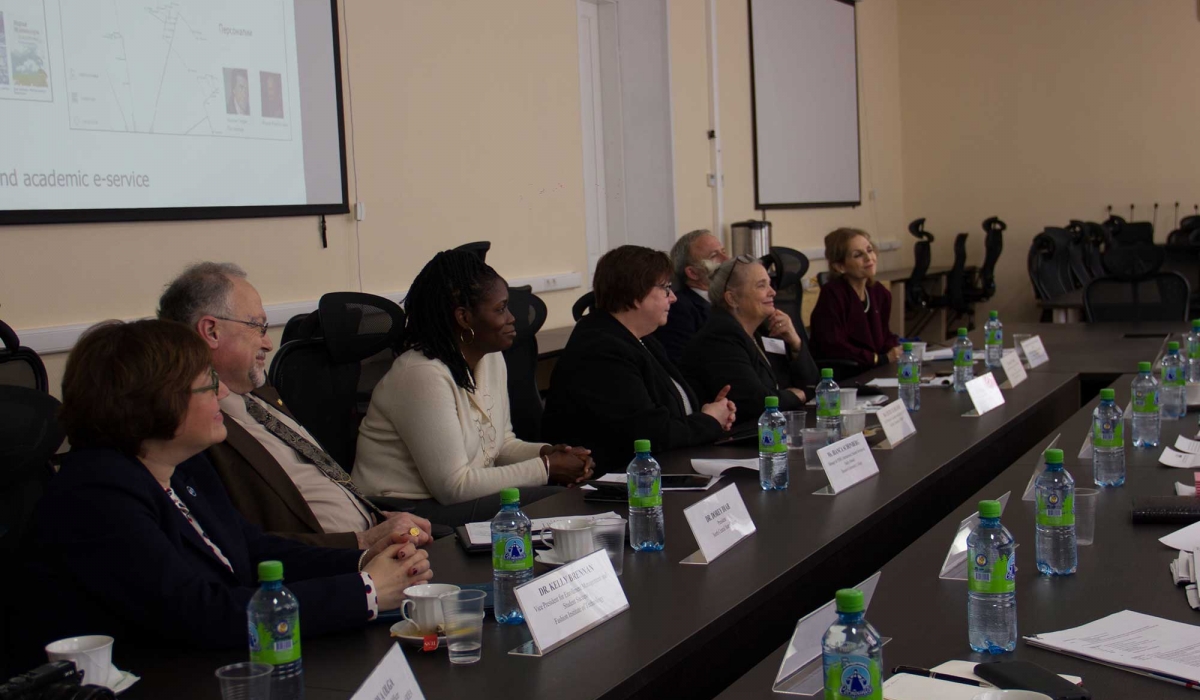 Representatives of US community colleges visit Minin University as part of the Fulbright program