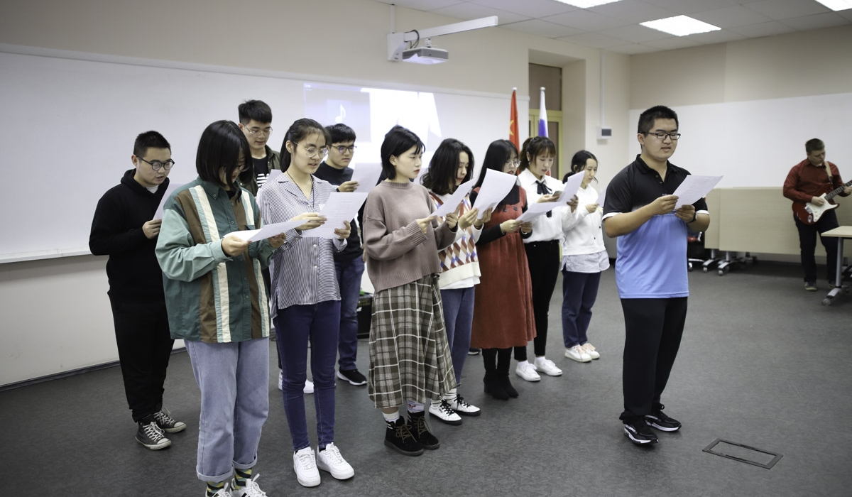 The Language and Culture School for Chinese Students started in Minin University