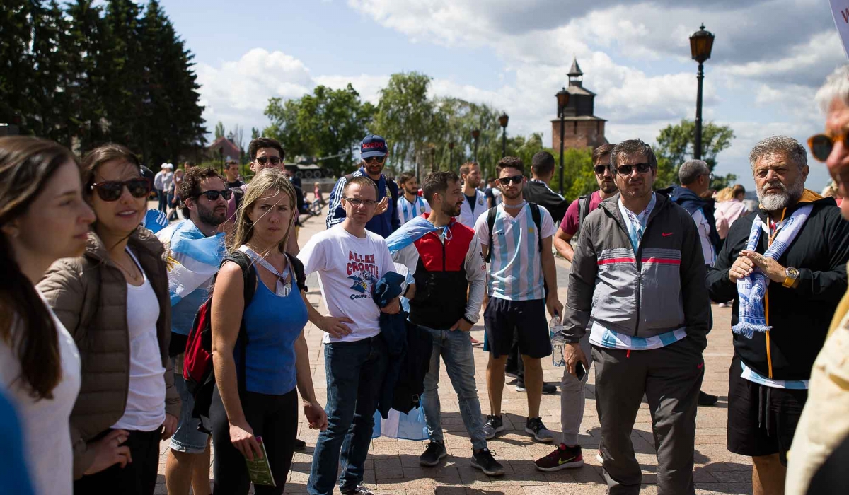 The Students of Minin University have organized free walking tours for more than 200 foreign guests of the Football World Cup