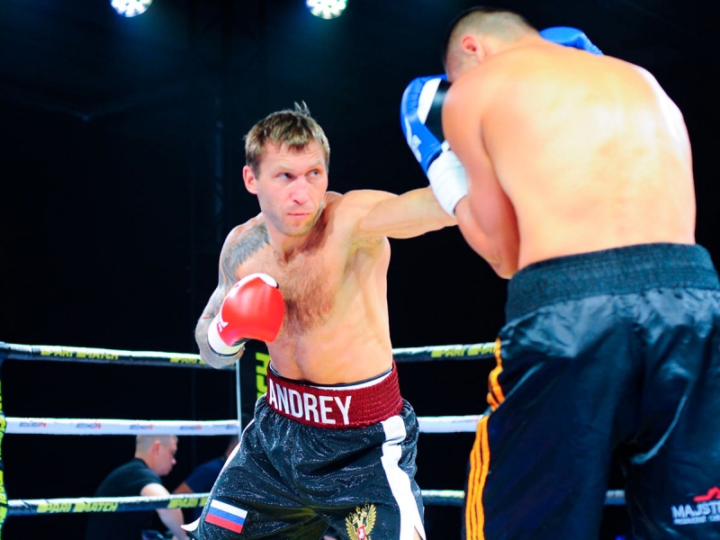 Boxer Andrei Sirotkin, a Minin university graduate student, won a fight at the international boxing tournament Kold Wars