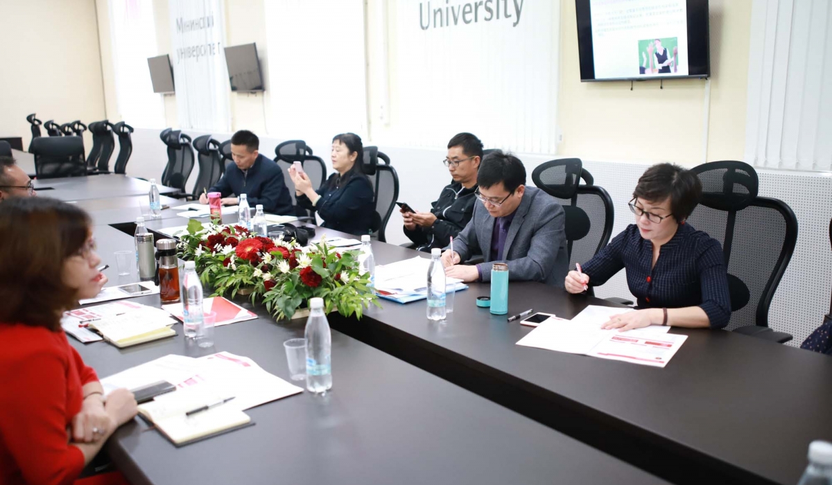 Teachers from Huinan Normal University completed advanced training courses at Minin University