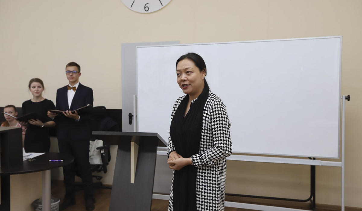 Advanced Training Courses for Teachers from China Finished in Minin University