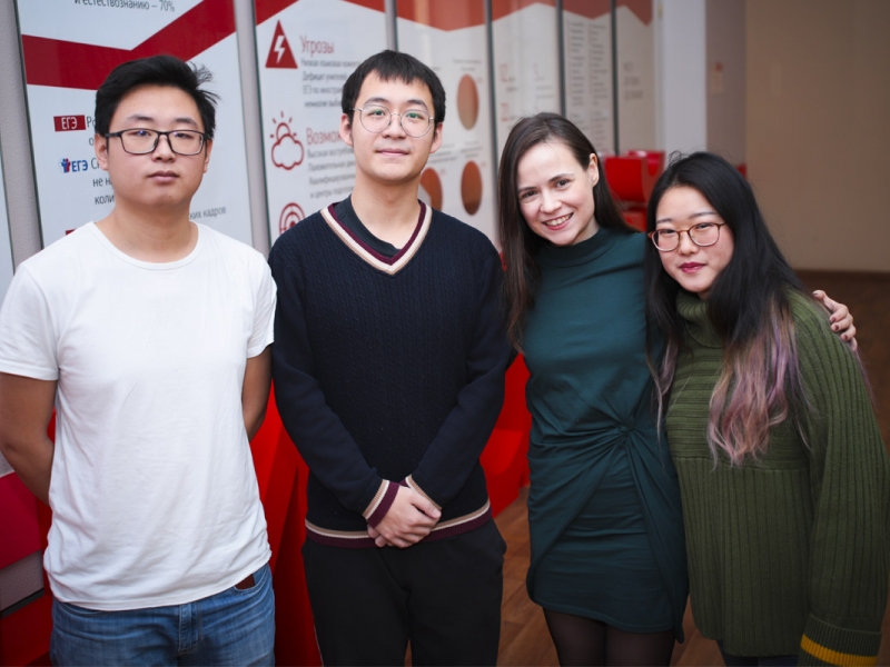 Three students from Xian University of Translation studied Russian at Minin University during one semester