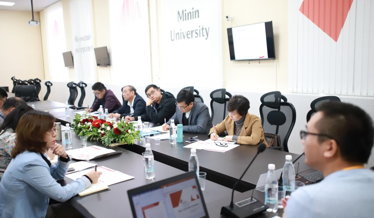 Teachers from Huinan Normal University completed advanced training courses at Minin University