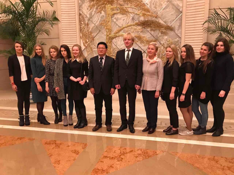 Minin University and Anhui State Pedagogical University: extension of collaboration program