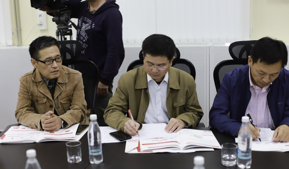 Advanced training courses for Chinese teachers started at Minin University