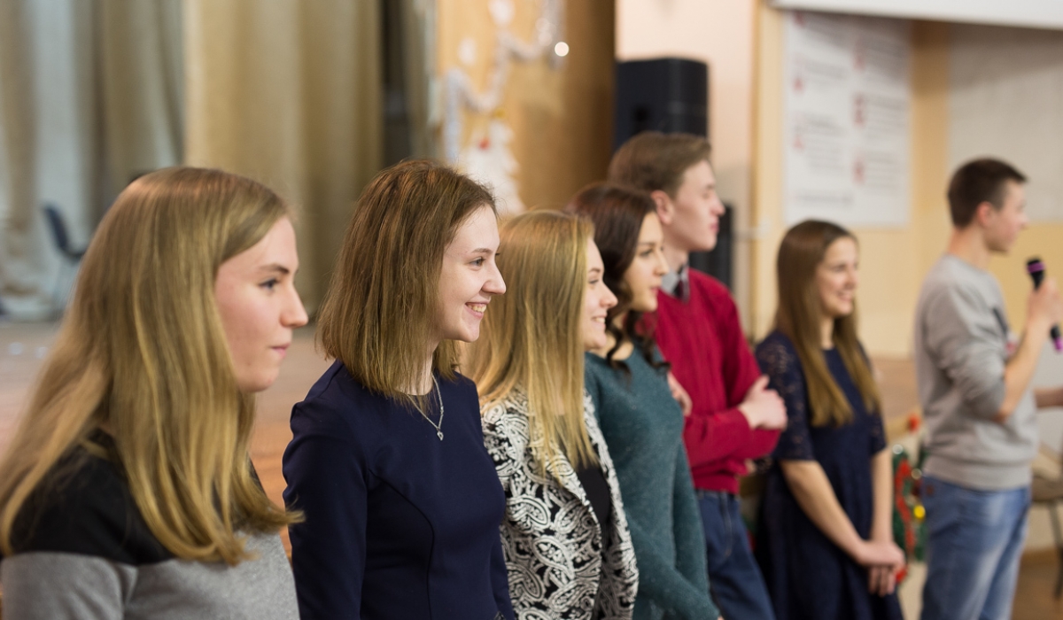 Students Premiere Holiday Concert “The Christmas Spirit” at Minin University